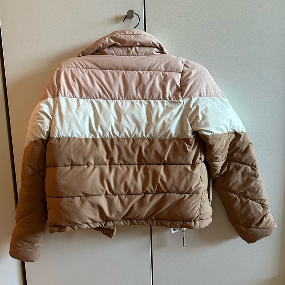 Abercrombie and fitch puffer - Picture 3 of 4